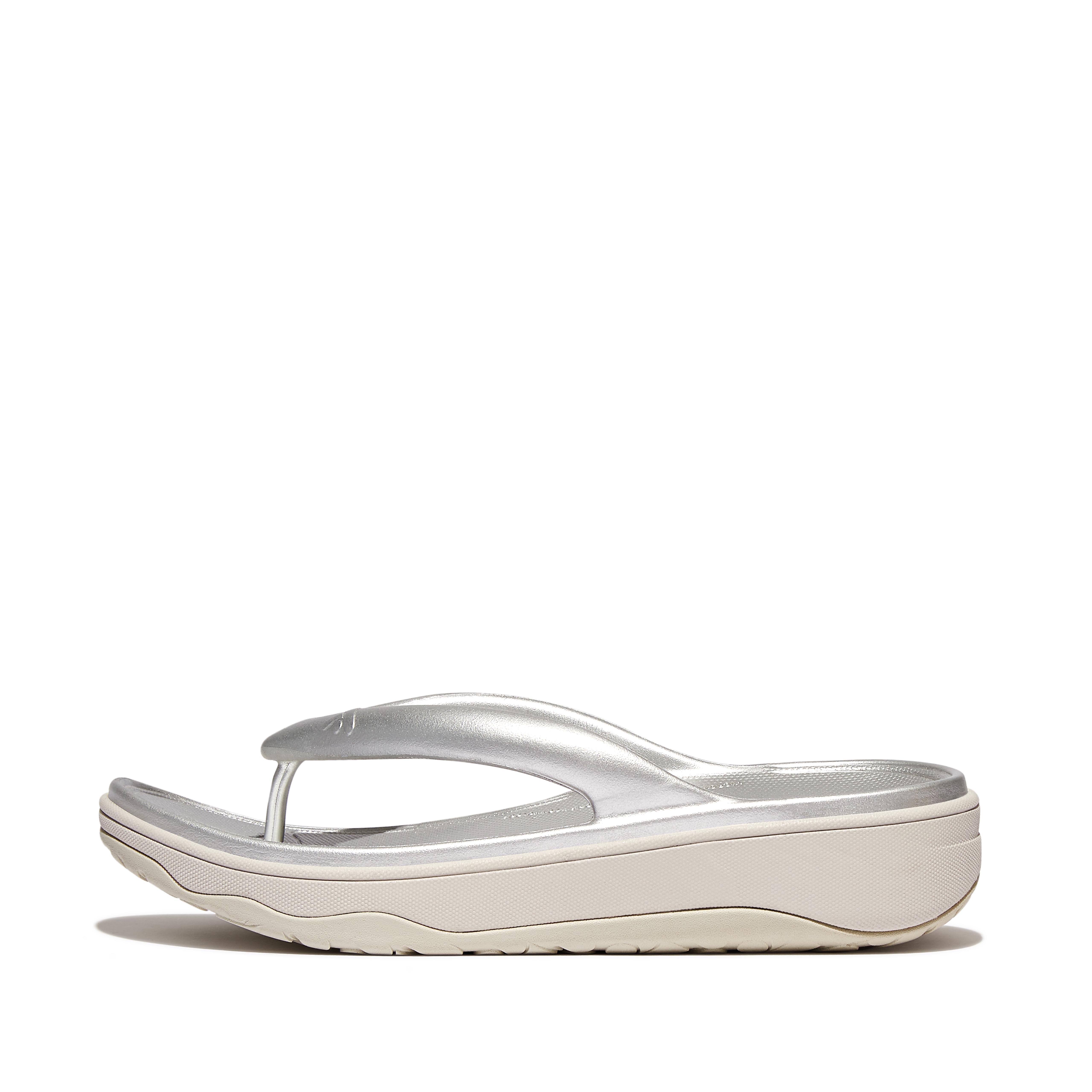 FitFlop RELIEFF Metallic Recovery Toe-Post Sandals - Silver