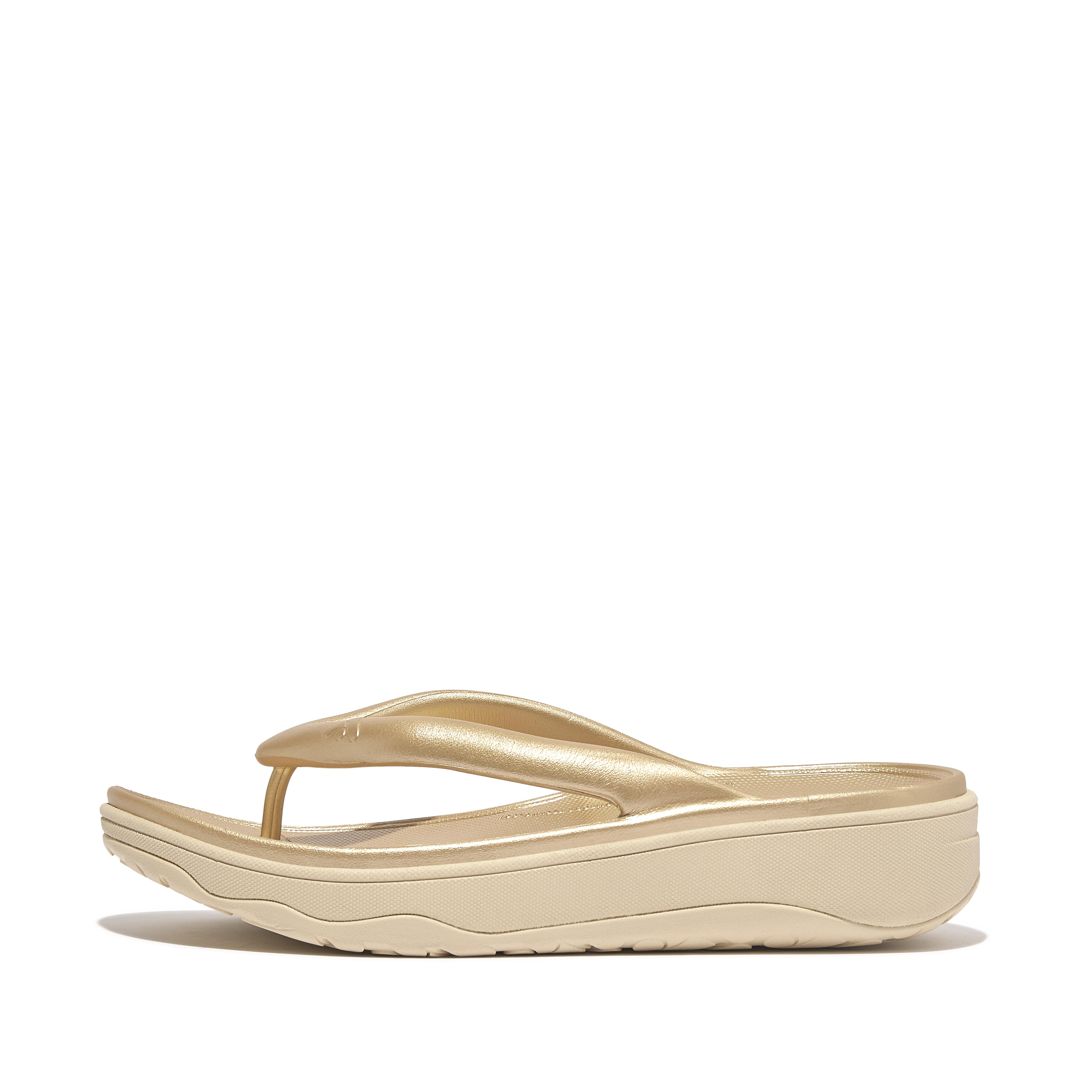 FitFlop RELIEFF Metallic Recovery Toe-Post Sandals - Gold