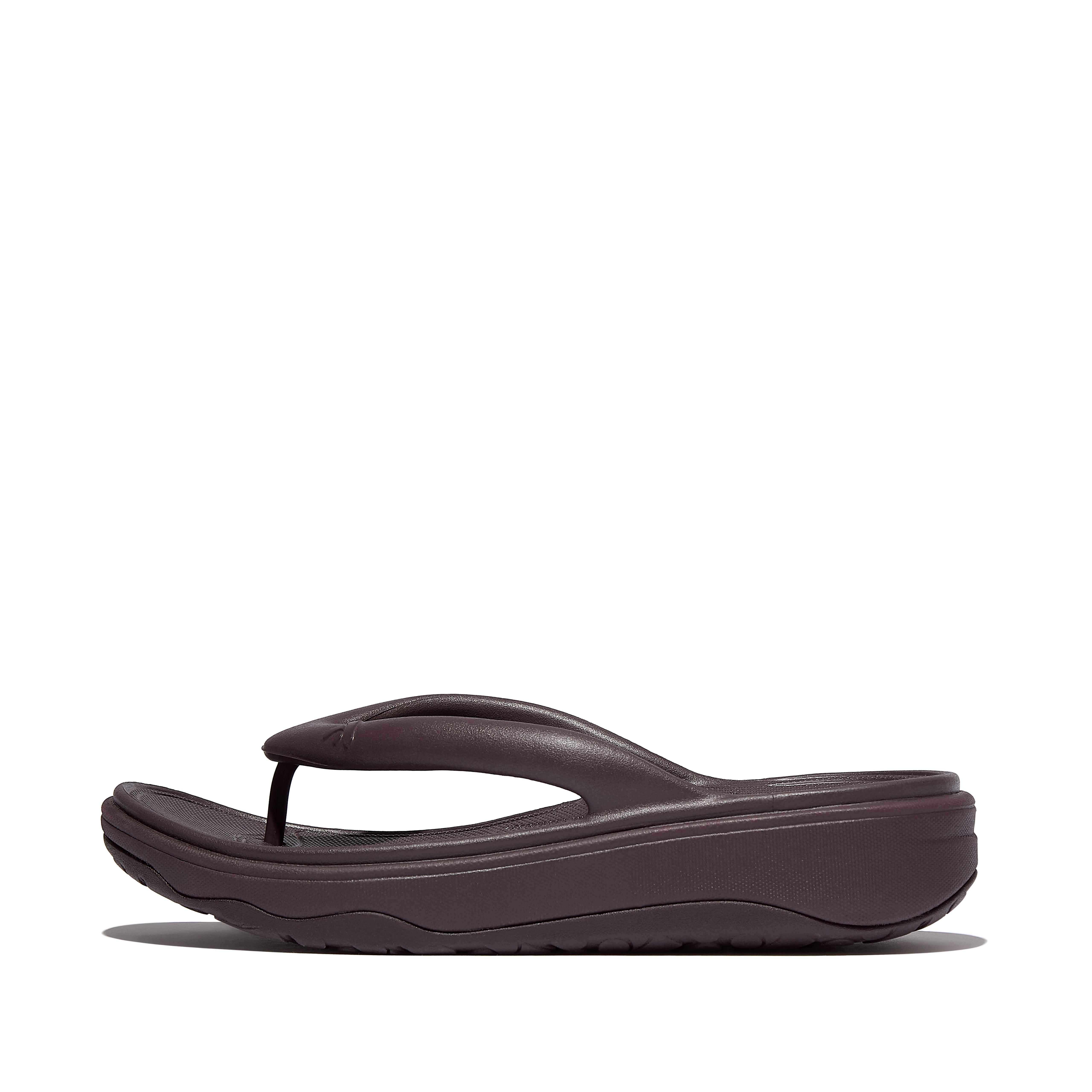 FitFlop RELIEFF Recovery Toe-Post Sandals - Plummy