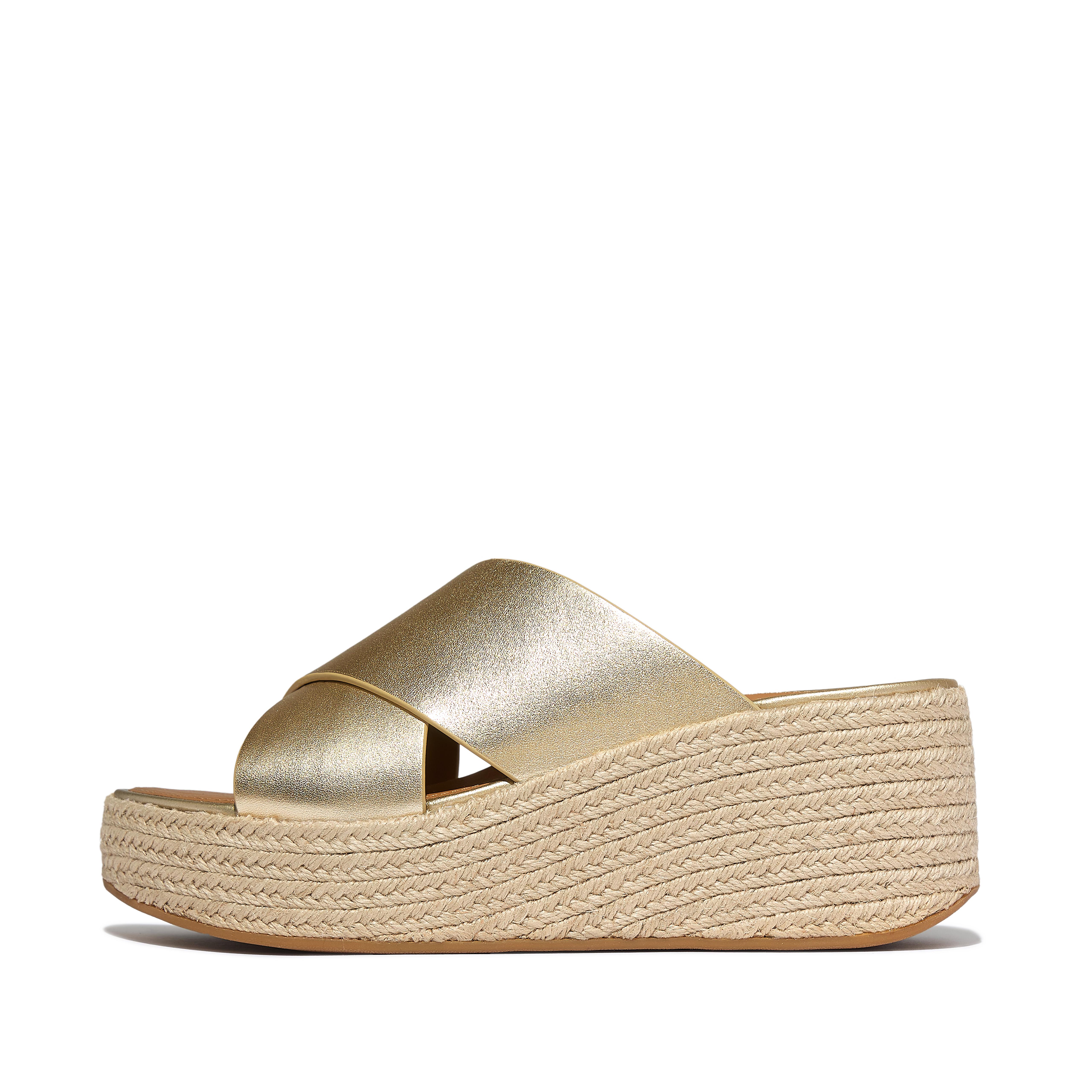FitFlop PLATFFORMS Espadrille Metallic-Leather Wedge Cross Slides - Platino