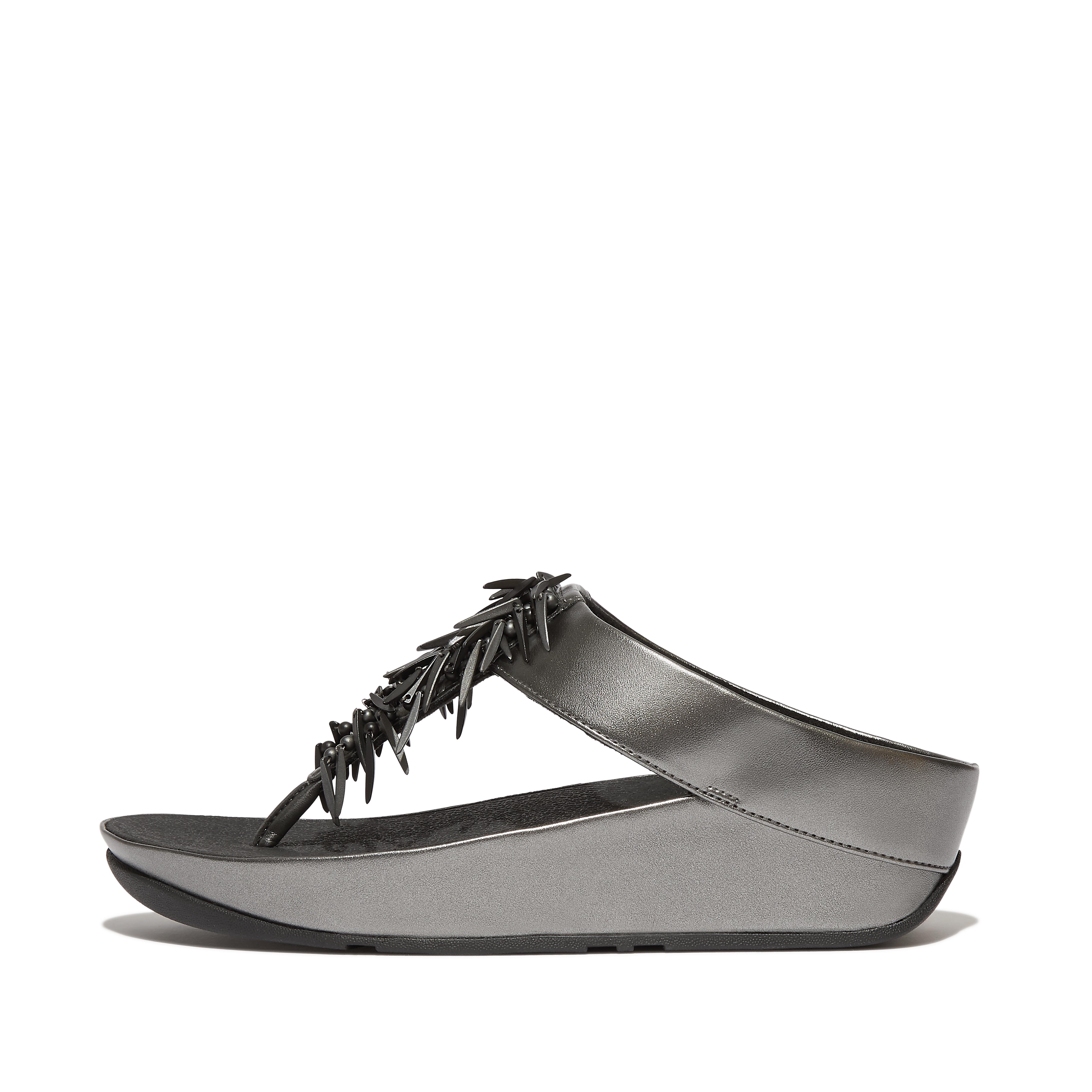FitFlop RUMBA Beaded Metallic Toe-Post Sandals - Pewter Black