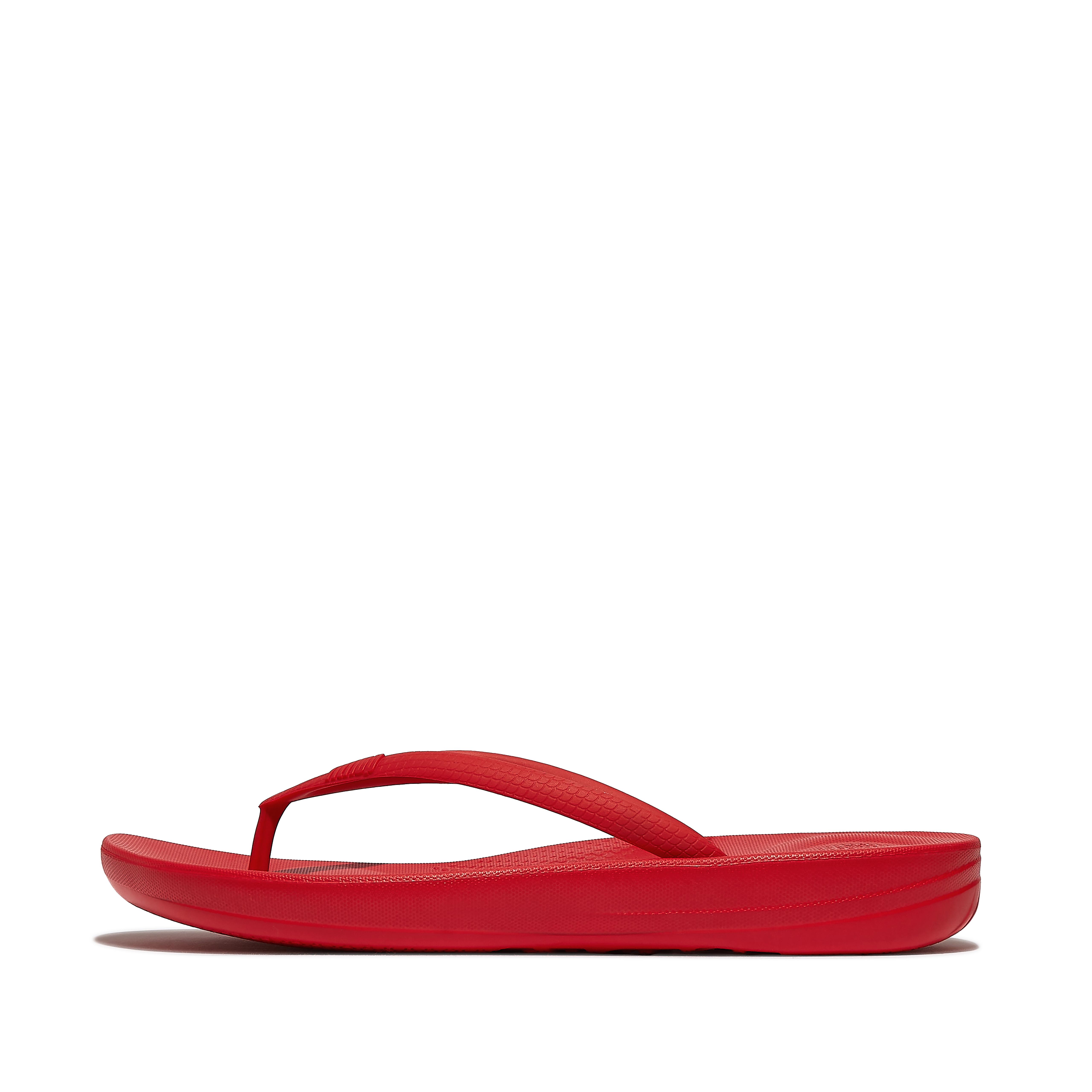 FitFlop IQUSHION Ergonomic Flip-Flops - Red
