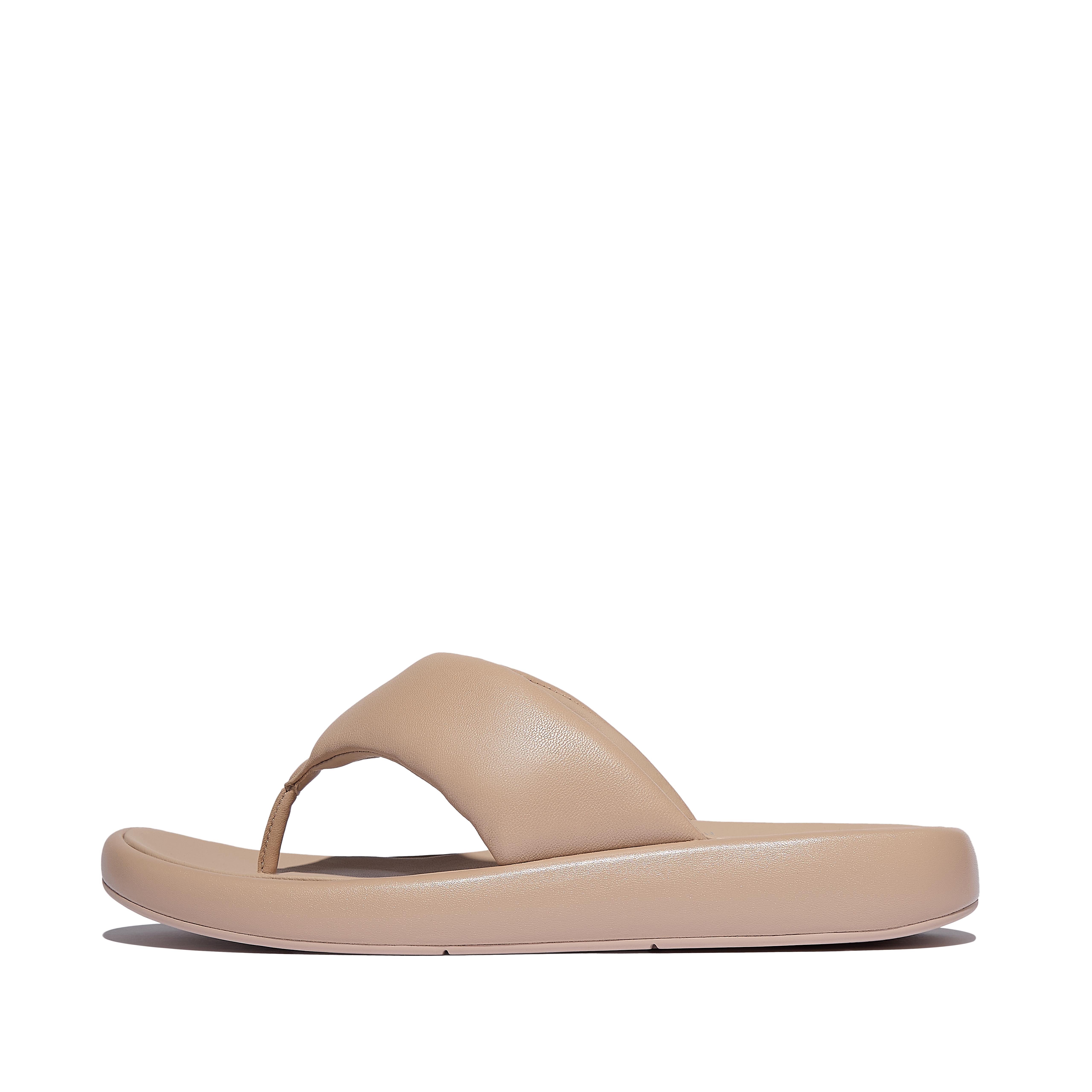 FitFlop IQUSHION D-Luxe Padded Leather Toe-Post Sandals - Classic Beige