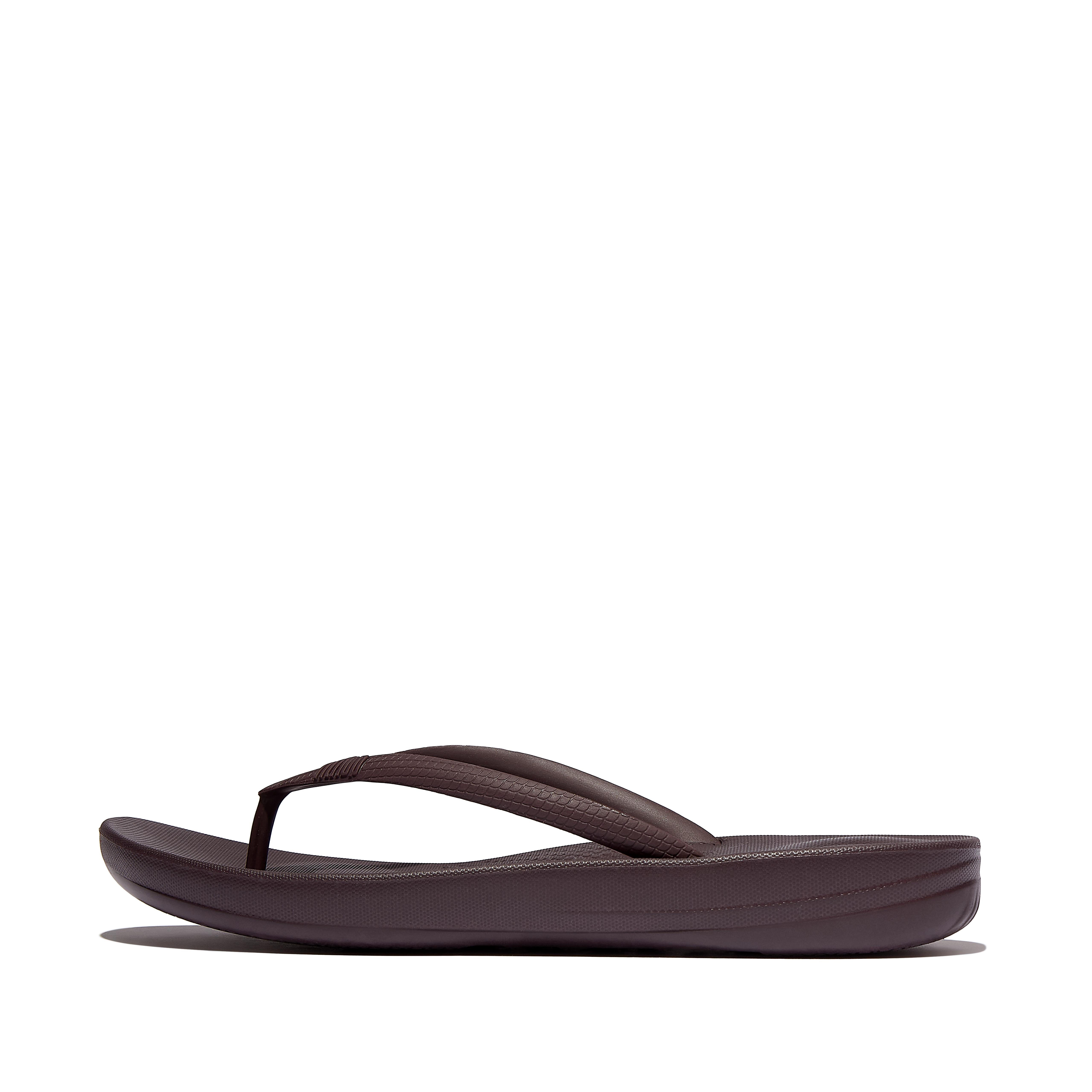 FitFlop IQUSHION Ergonomic Flip-Flops - Plummy
