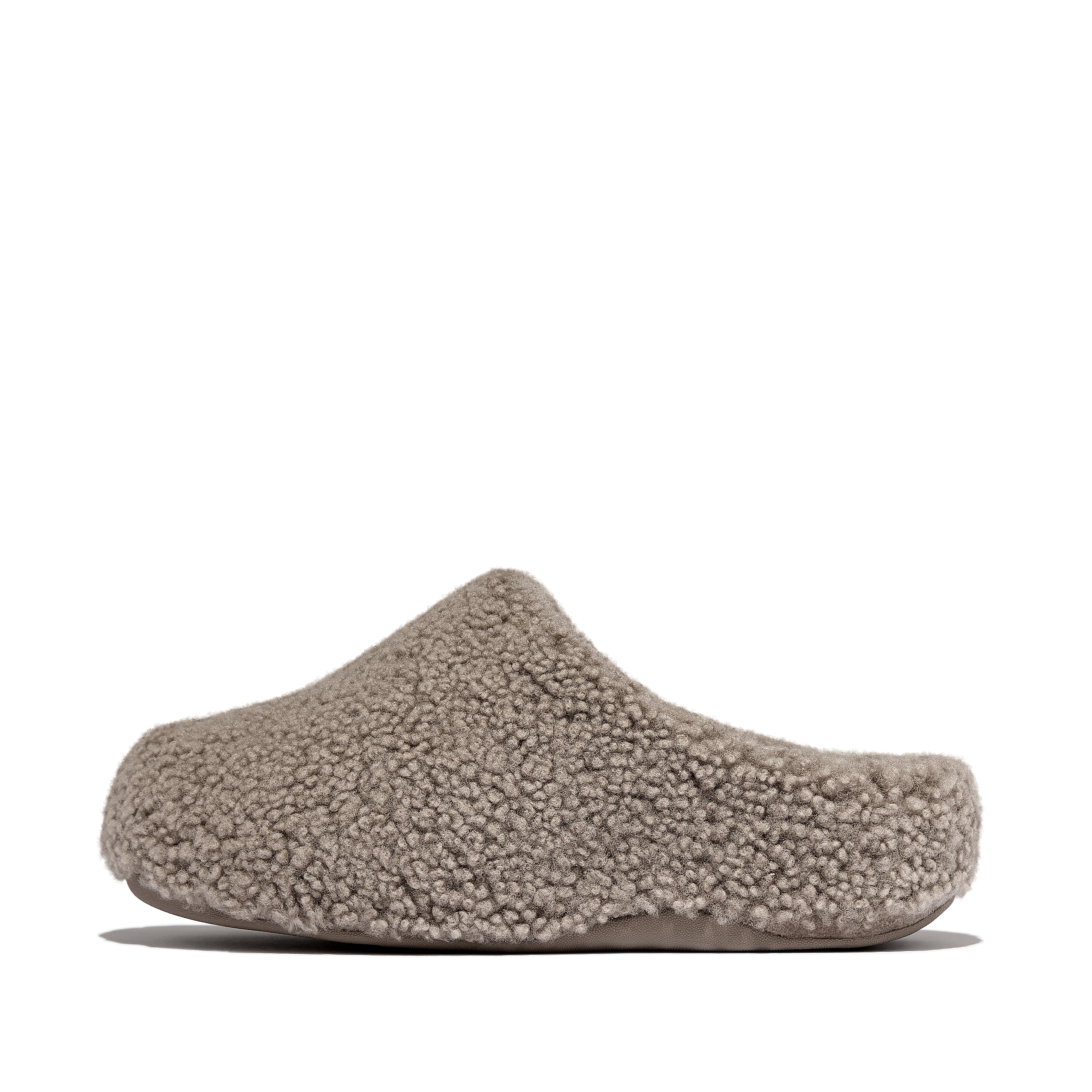 FitFlop SHUV Curly-Shearling Clogs - Taupe