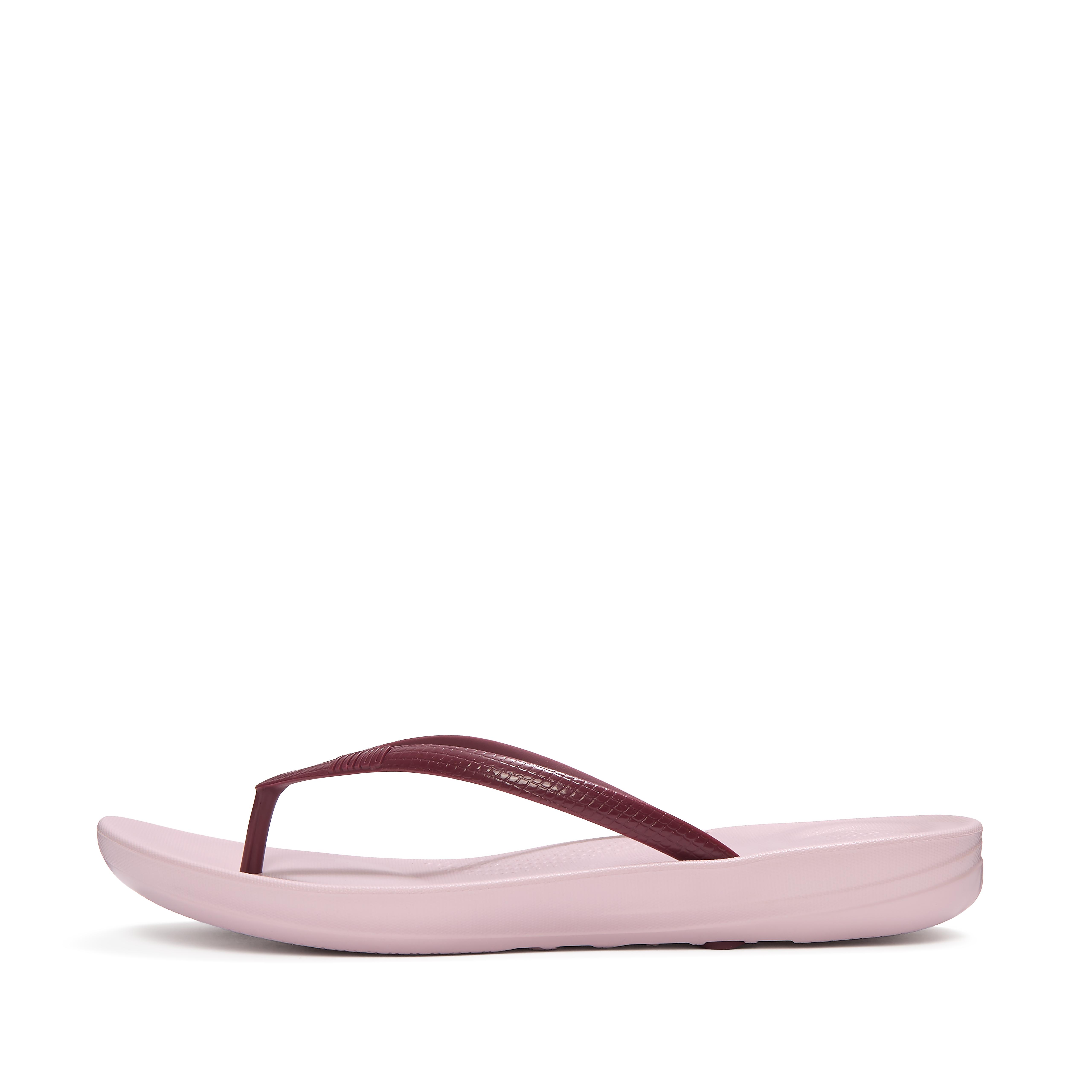 FitFlop IQUSHION Ergonomic Flip-Flops - Lilac
