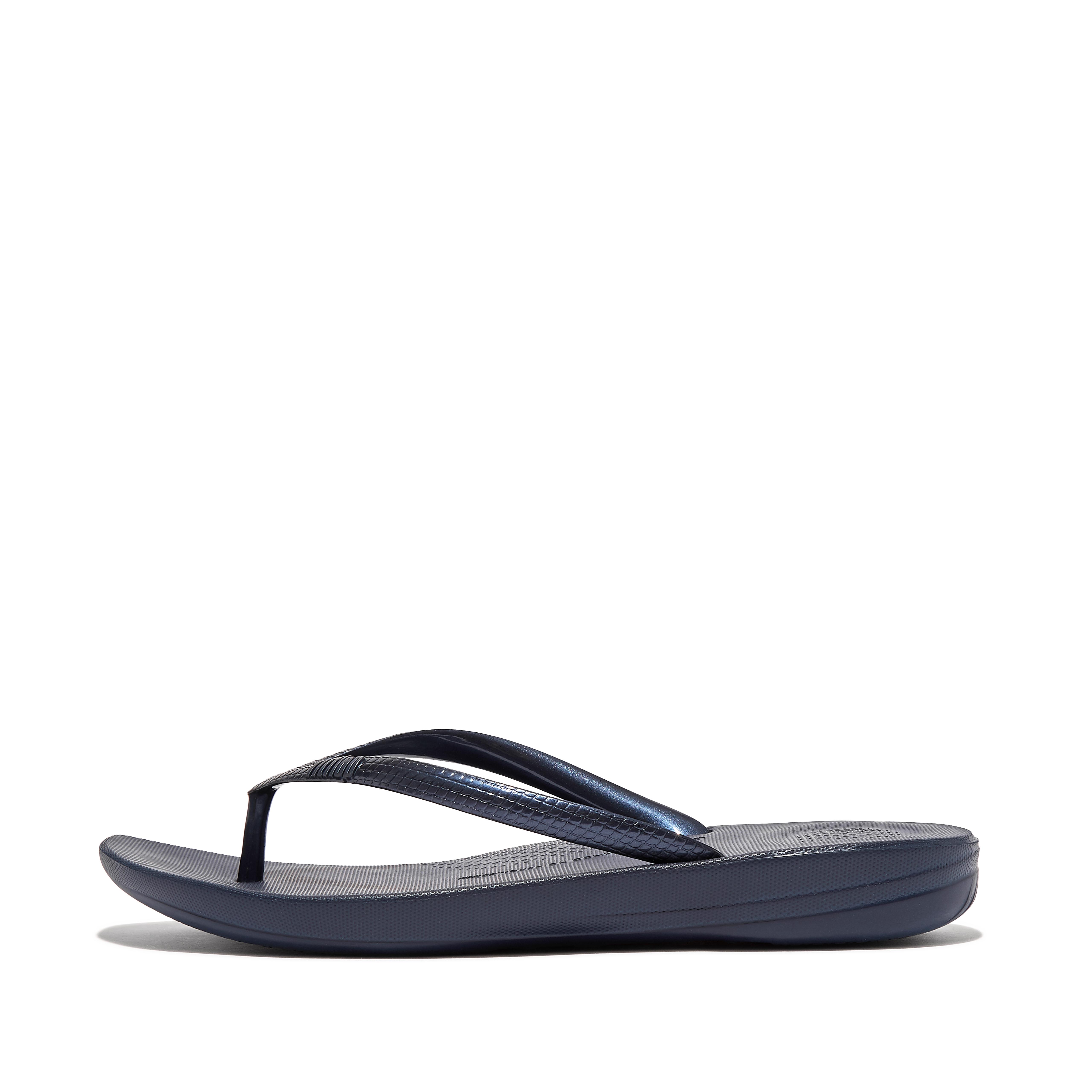 FitFlop IQUSHION Ergonomic Flip-Flops - Midnight Navy