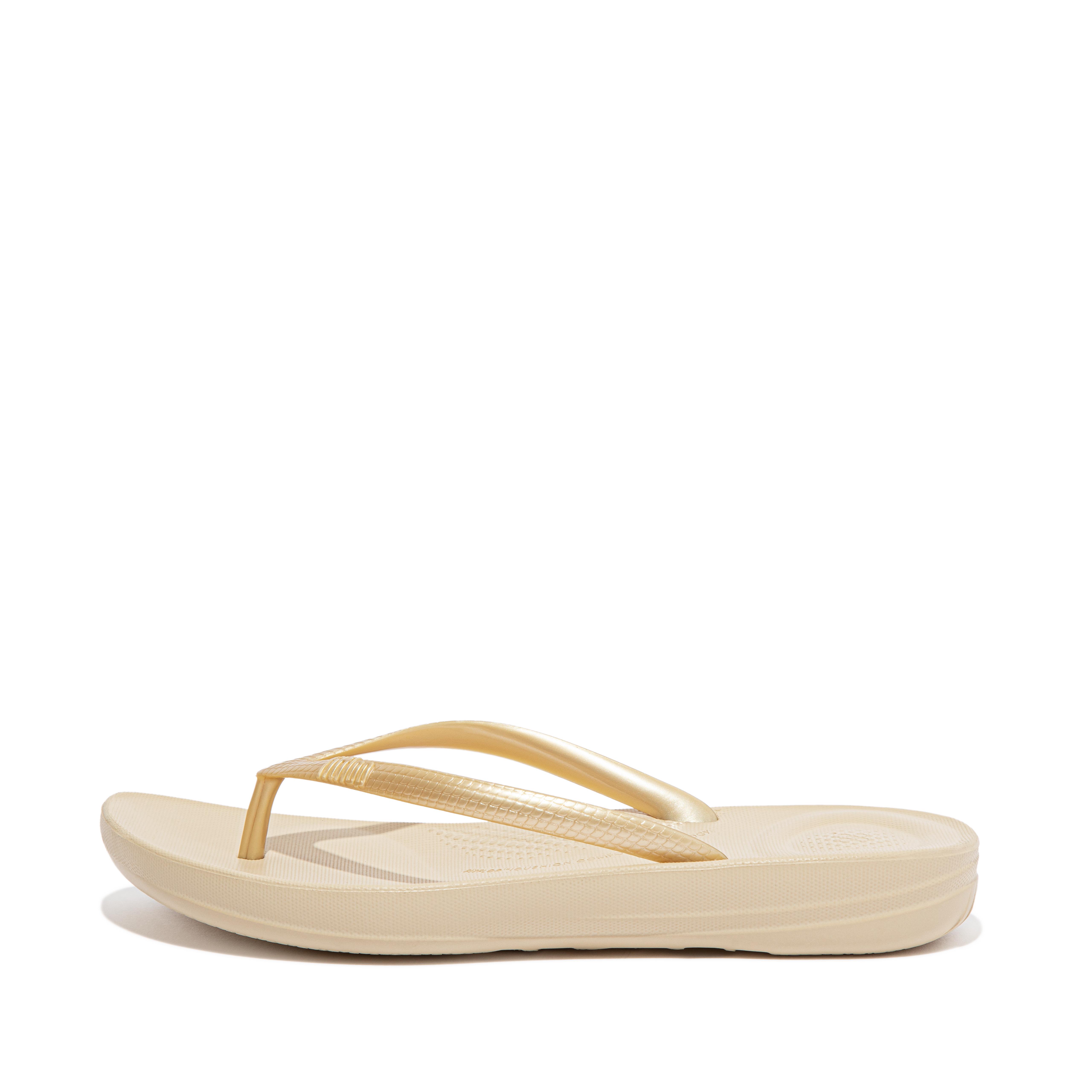 FitFlop iQUSHION Ergonomic Flip-Flops - Gold